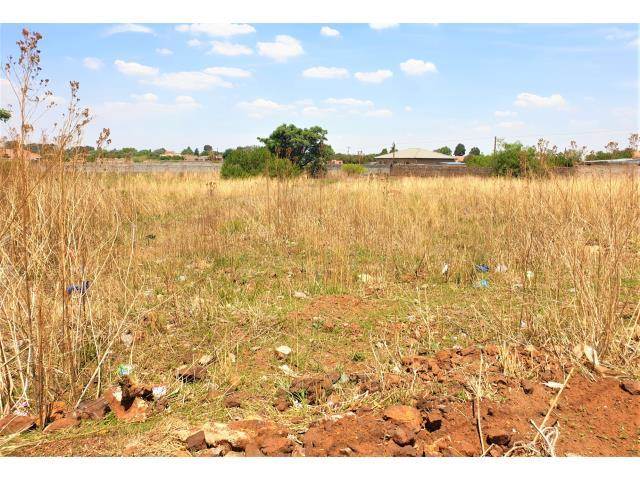 3000 m² Land available in Henley on Klip photo number 3