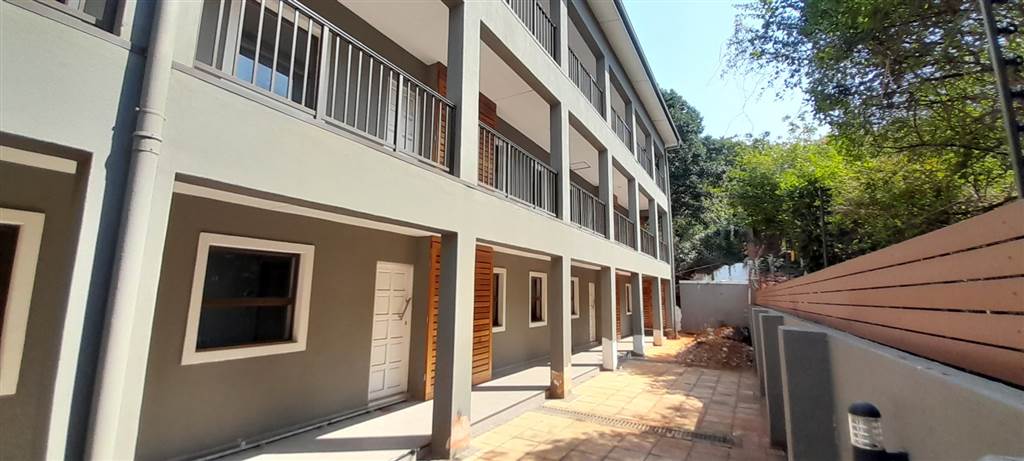 2 Bed Apartment in Musgrave photo number 17