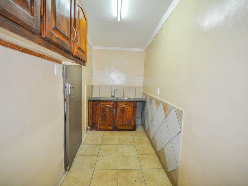 Commercial space in Vereeniging Central photo number 2