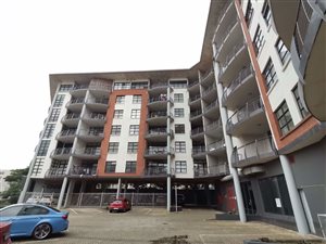 3 Bed Apartment in Point Waterfront