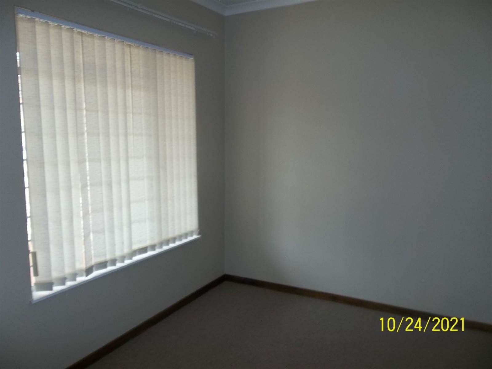 2 Bed Townhouse in Ontdekkers Park photo number 6