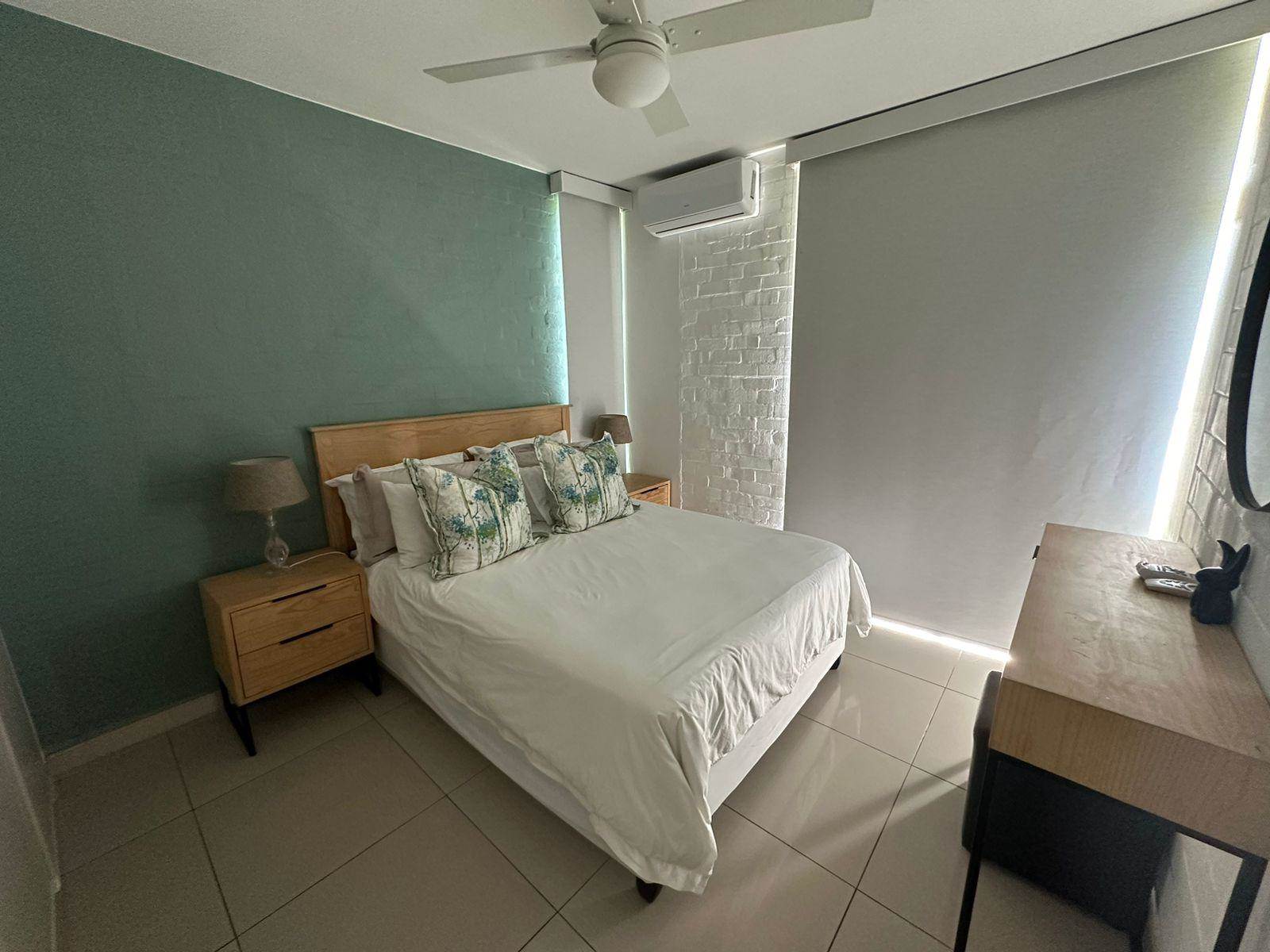 2.5 Bed Apartment in Compensation Beach photo number 30