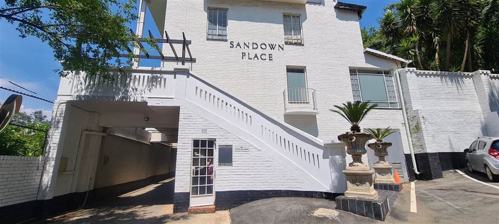 1 Bed Apartment in Sandown photo number 17