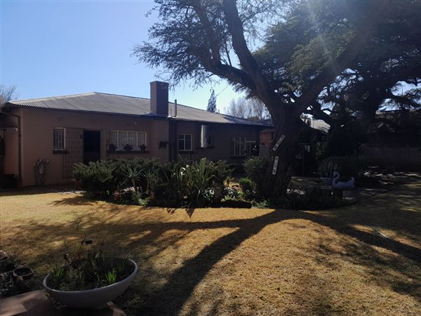 3 Bedroom House 3 Bedroom House