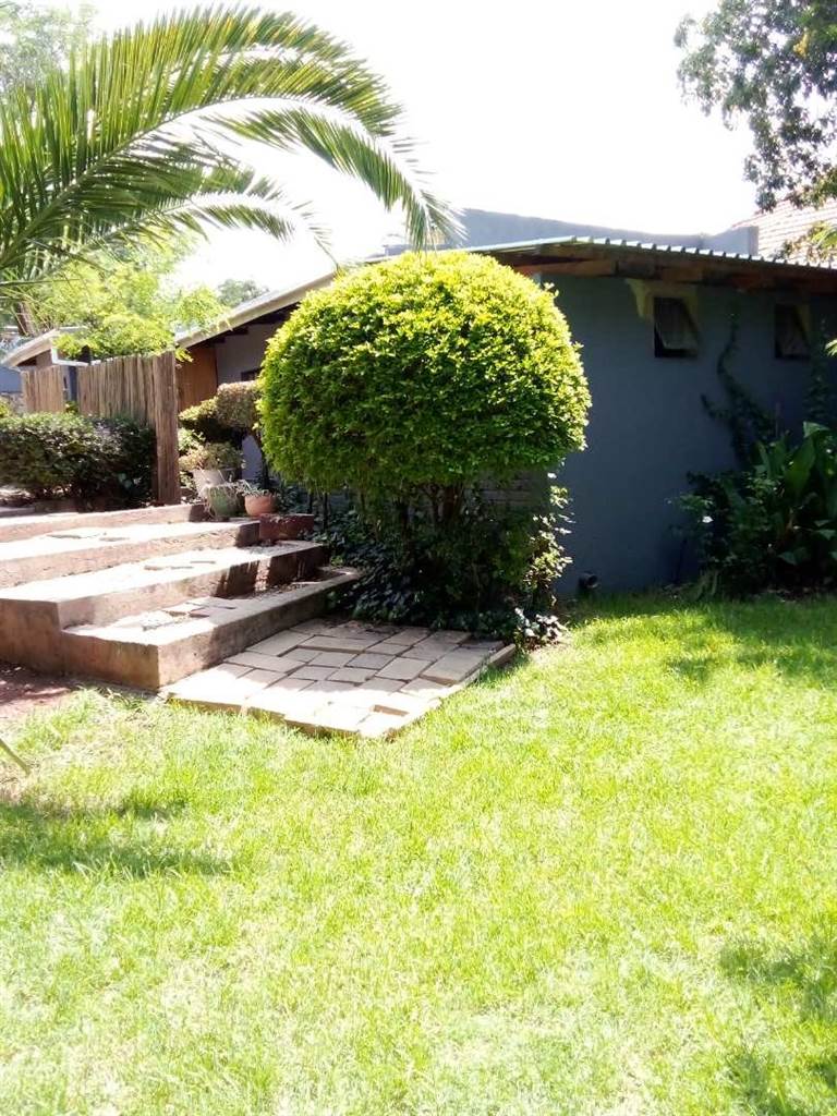4 Bed House in Auckland Park photo number 20