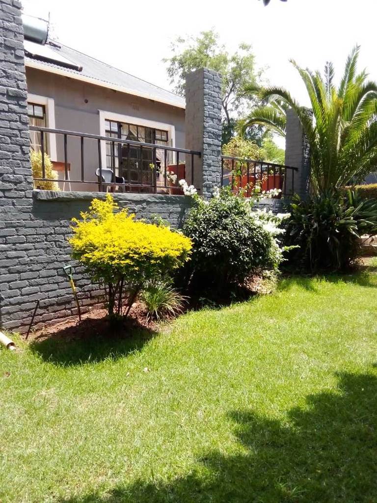 4 Bed House in Auckland Park photo number 14