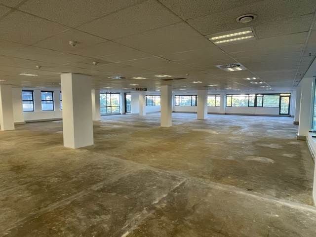 781  m² Commercial space in Die Hoewes photo number 7
