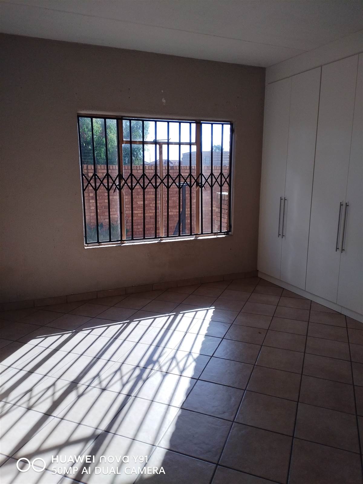 2 Bed Apartment in Krugersrus photo number 17