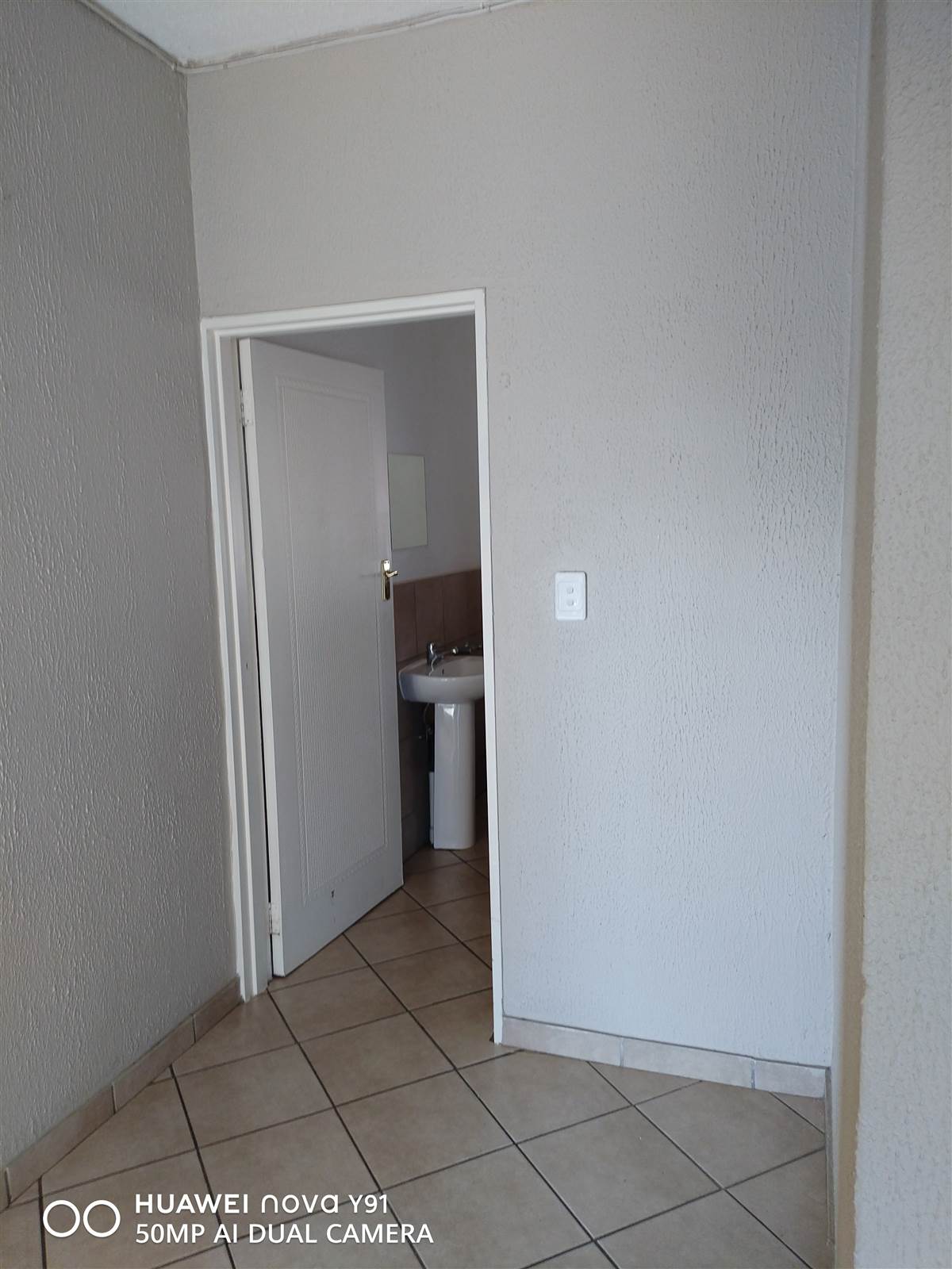 2 Bed Apartment in Krugersrus photo number 9