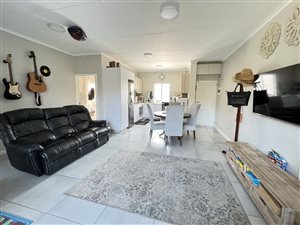 2 Bed Apartment in Manor Estates