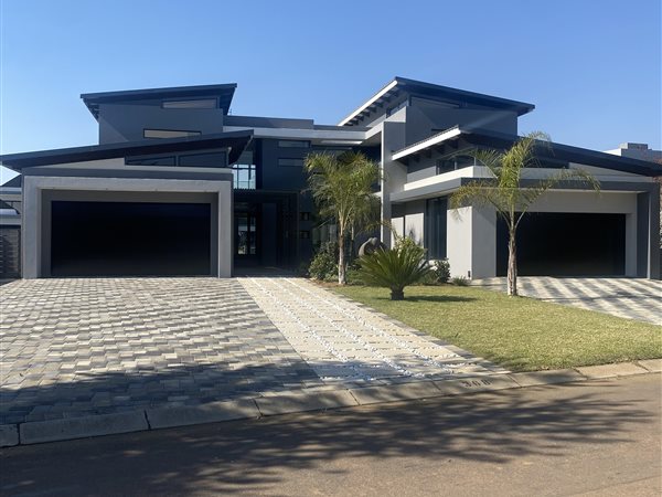 5 Bedroom House