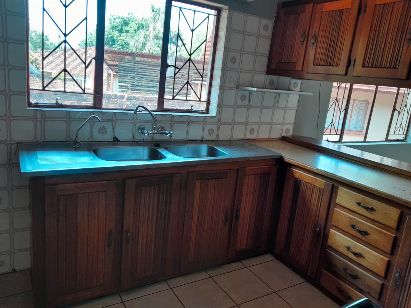 3 Bed House in Louis Trichardt photo number 8