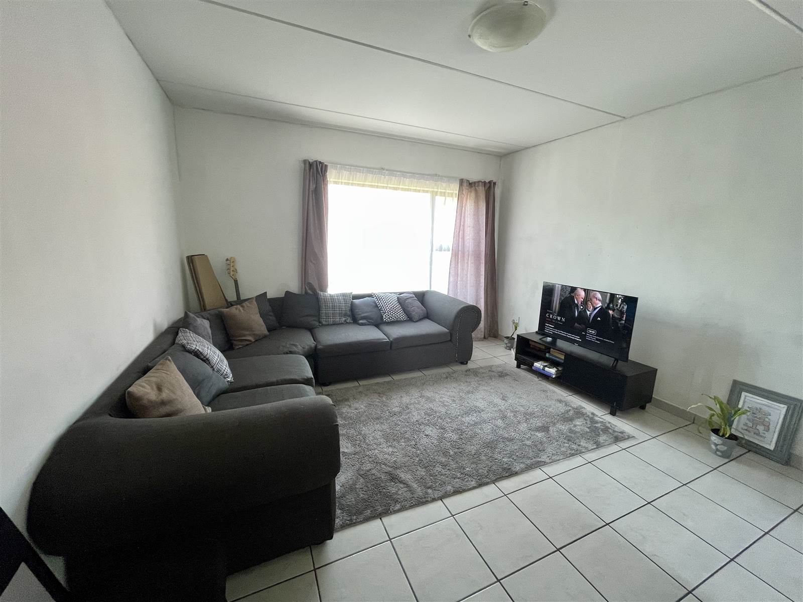 2 Bed Apartment in Cresta photo number 6