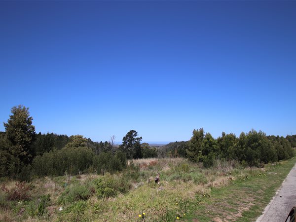 550 m² Land