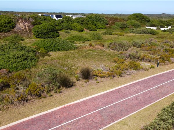 1184 m² Land available in St Francis Links