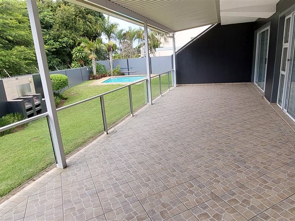 4 Bed Apartment in Shelly Beach
