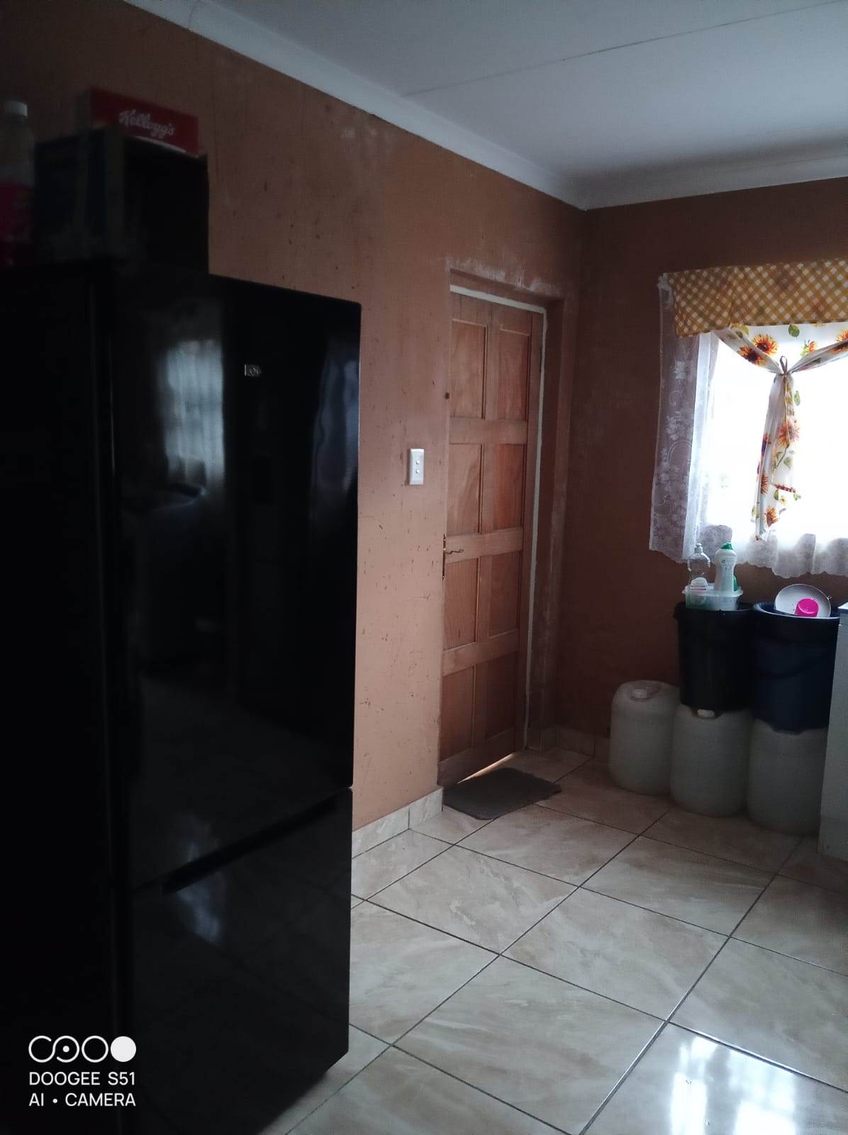 3 Bed House in Mohlakeng photo number 5