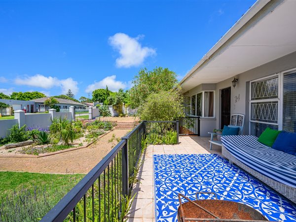 3 Bedroom House 3 Bedroom House