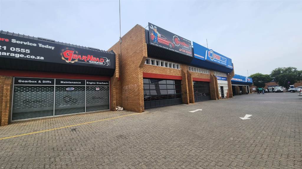 380  m² Commercial space in Centurion CBD photo number 24