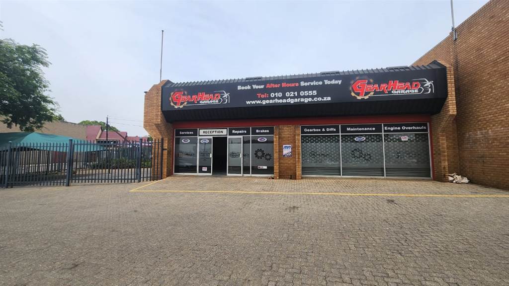 380  m² Commercial space in Centurion CBD photo number 1