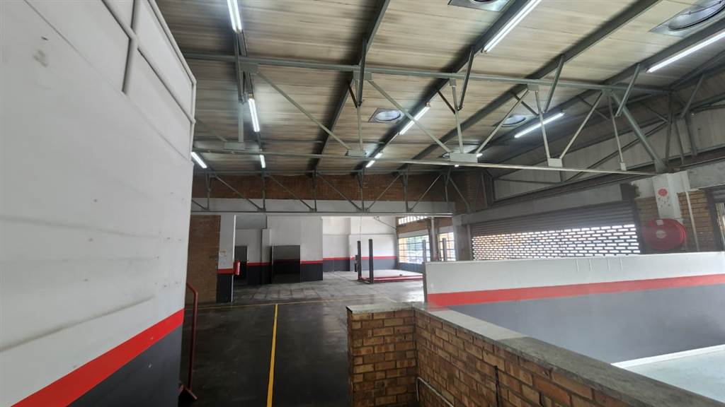 380  m² Commercial space in Centurion CBD photo number 6