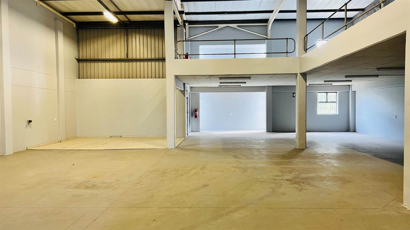 590  m² Industrial space in Umhlanga Ridge photo number 14