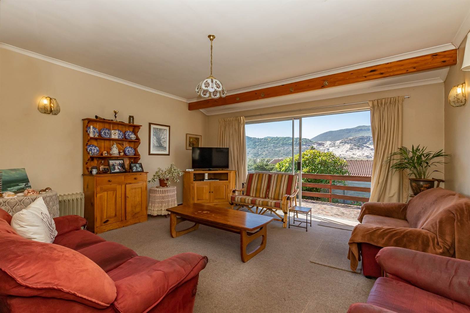 4 Bed House in Fish Hoek photo number 6