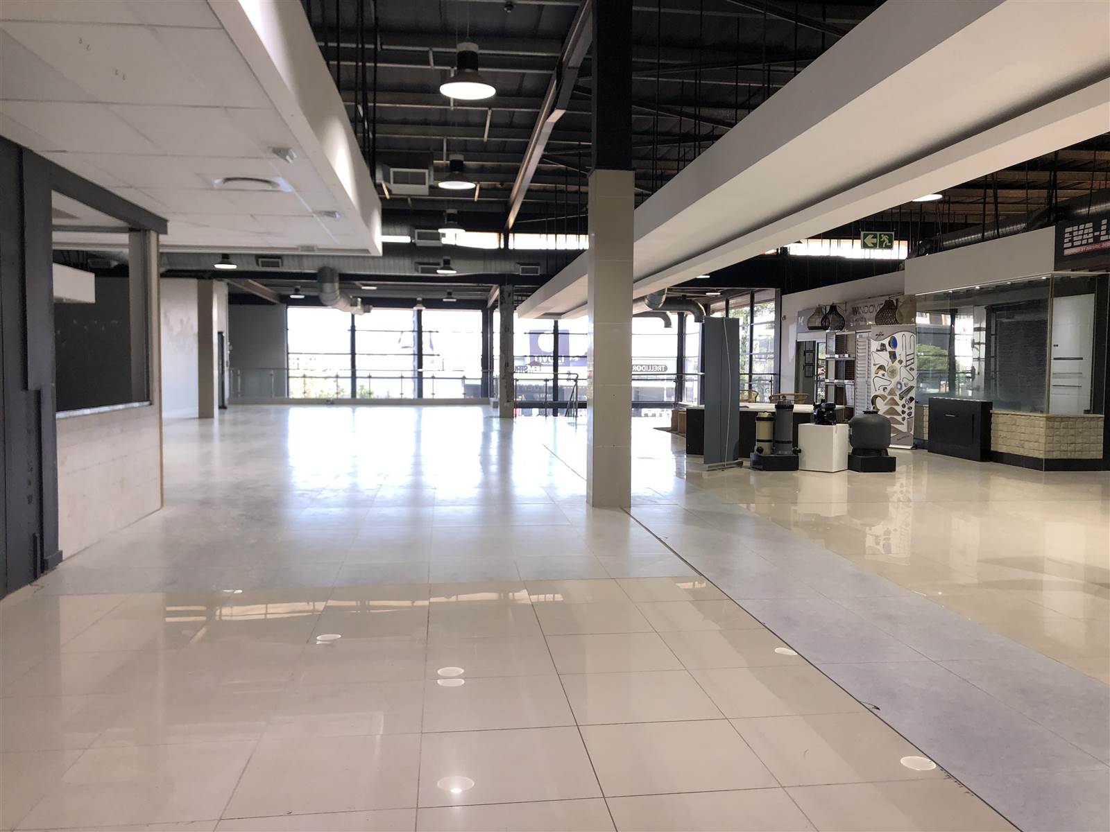 325  m² Retail Space in Ballito photo number 9