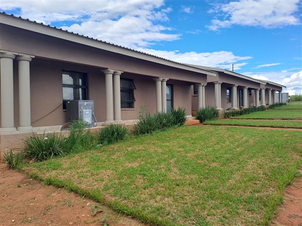 2 ha Smallholding 2 ha Smallholding