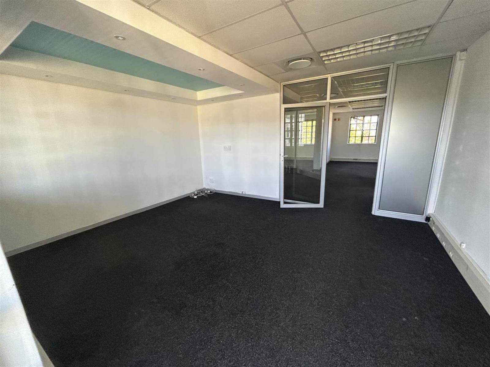 91  m² Office Space in Claremont photo number 2