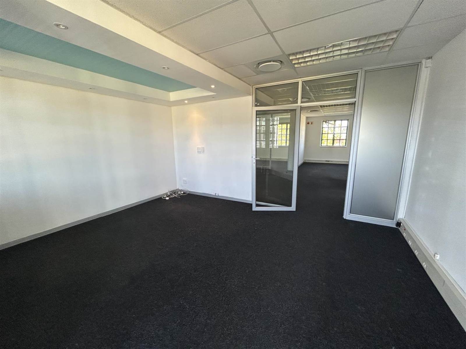 91  m² Office Space in Claremont photo number 8