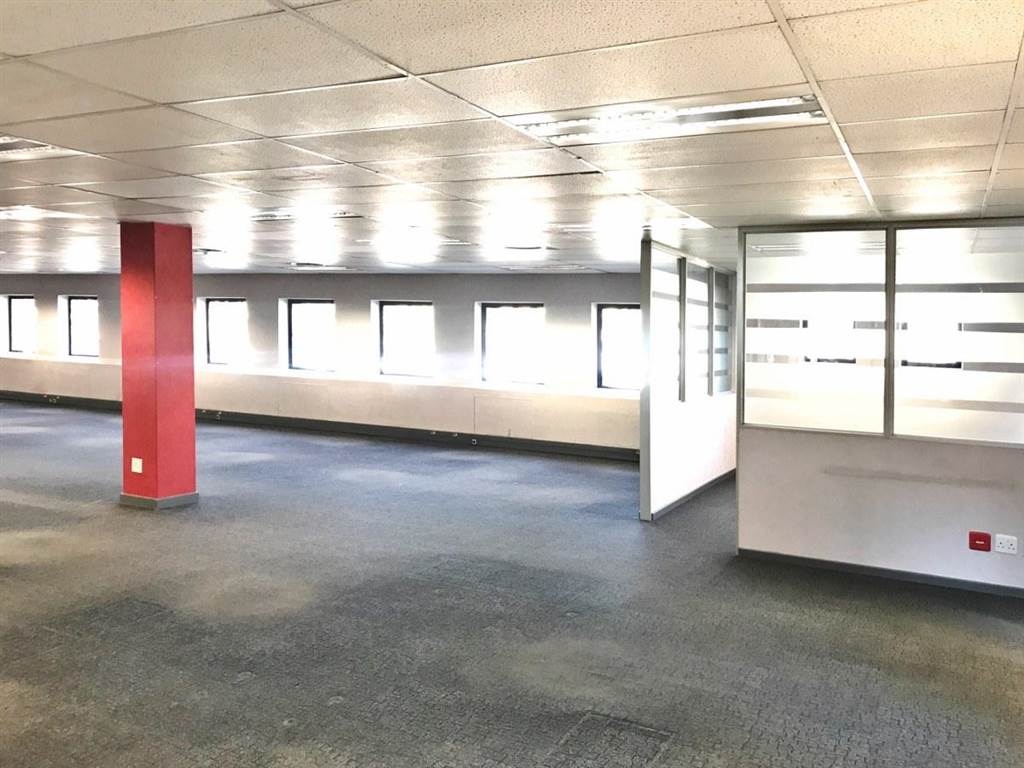 1353  m² Office Space in Bedfordview photo number 6