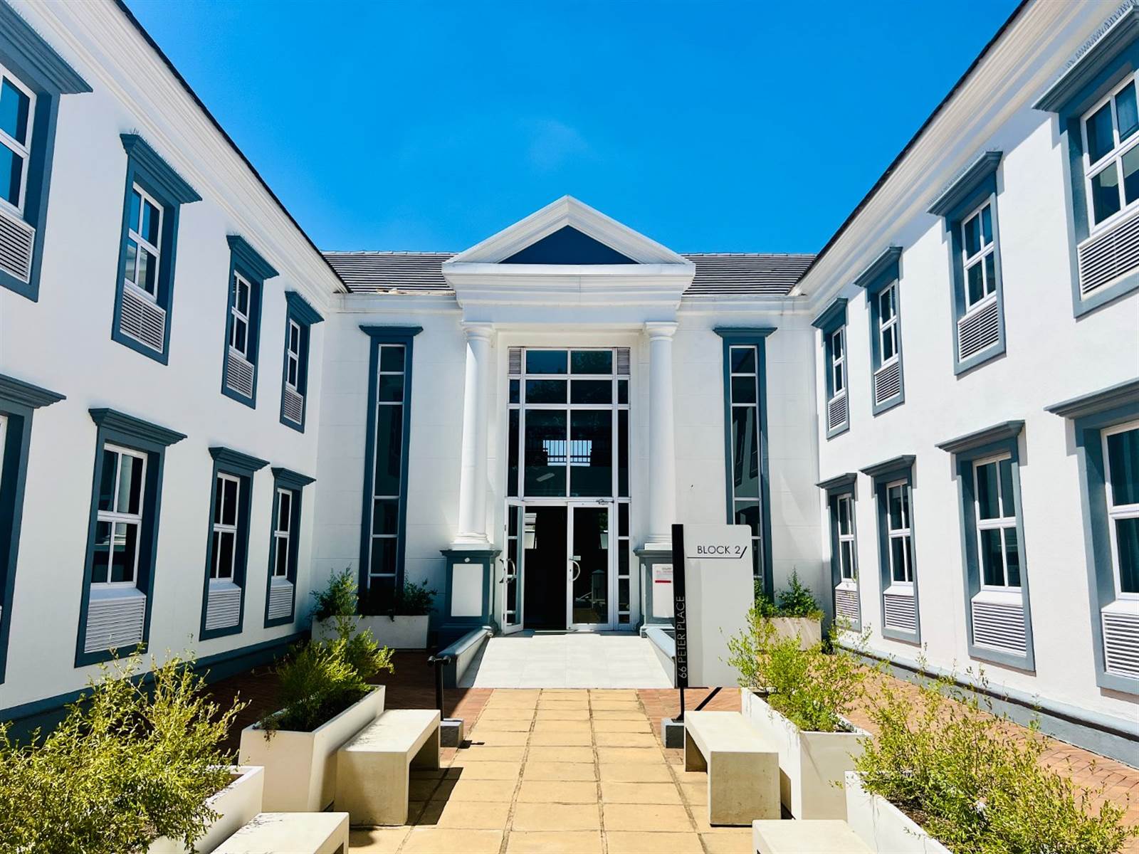 416  m² Office Space in Bryanston photo number 1