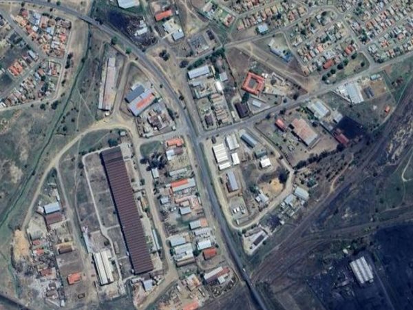 1 858 m² Land 1 858 m² Land