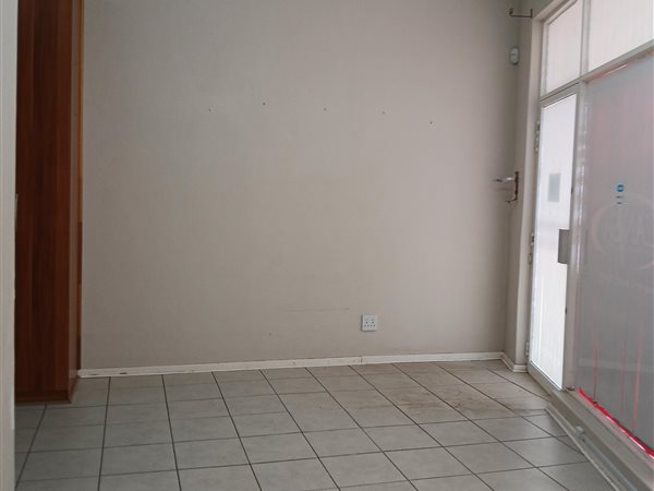 55 m² Commercial space 55 m² Commercial space