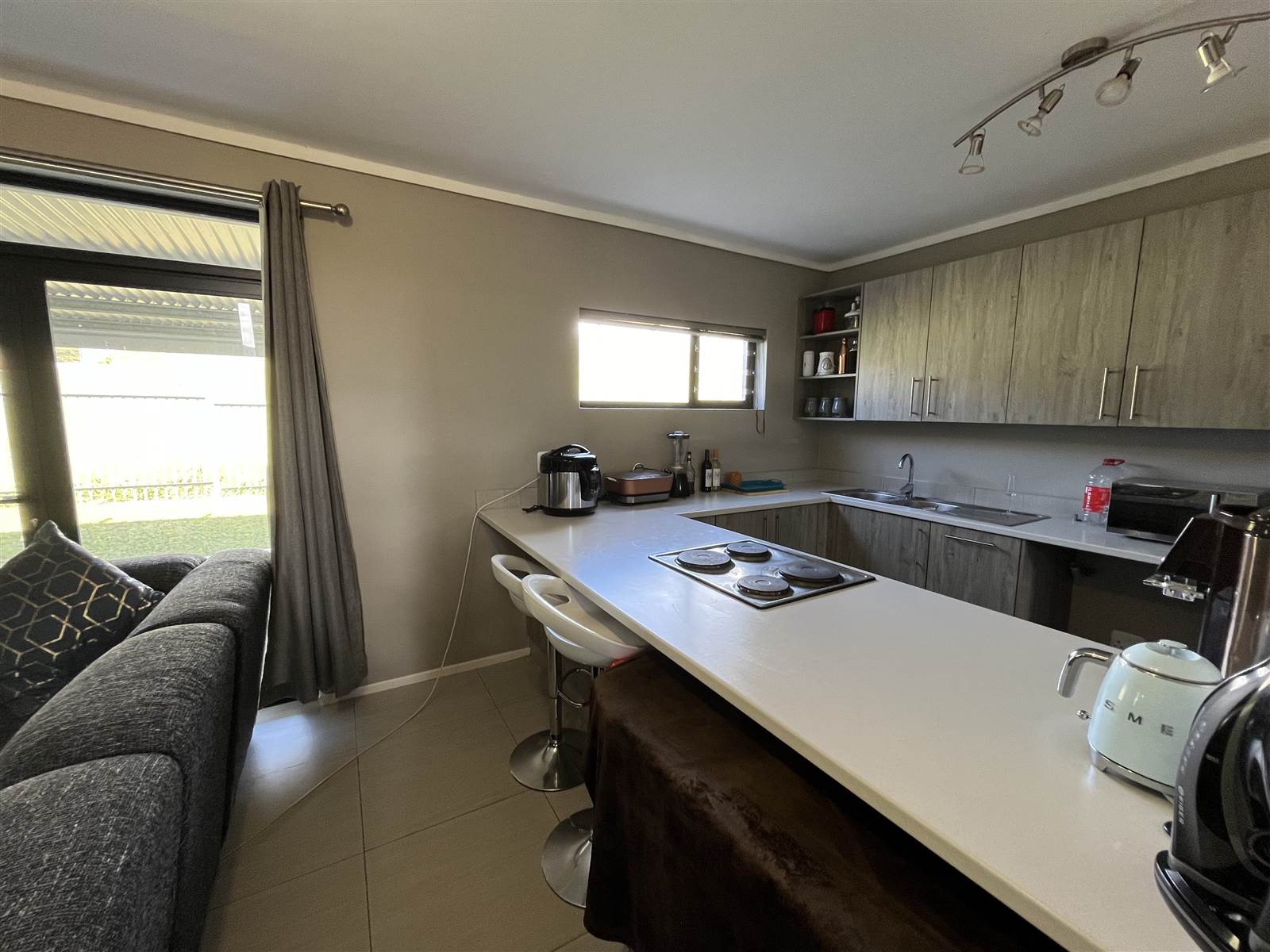 2 Bed Townhouse in Nahoon Valley Park photo number 4