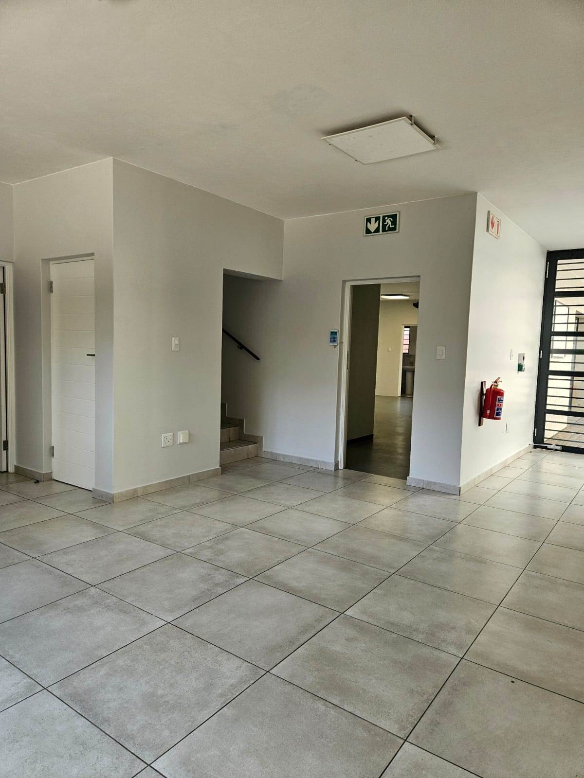 240  m² Commercial space in Halfway House photo number 15