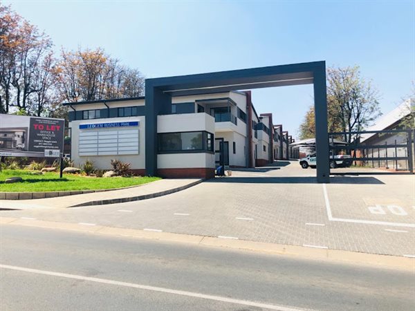 240  m² Commercial space in Halfway House