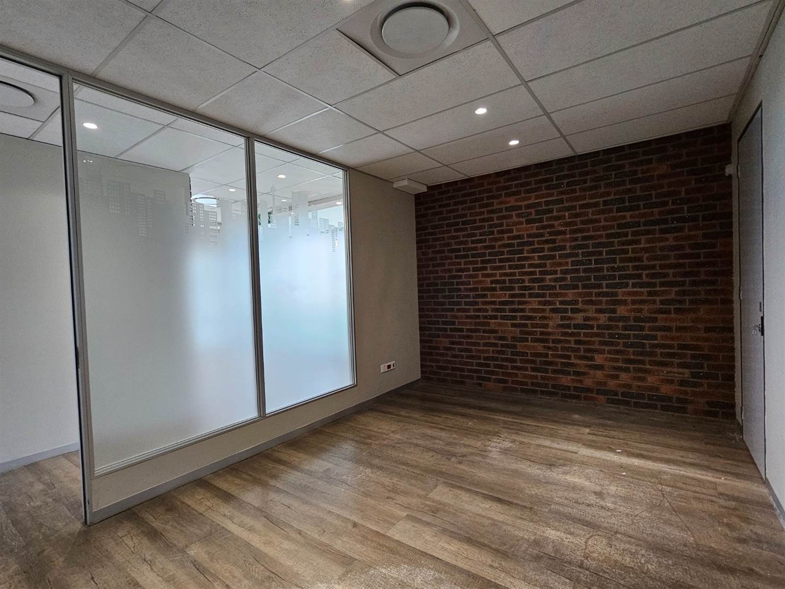221  m² Commercial space in Fourways photo number 5