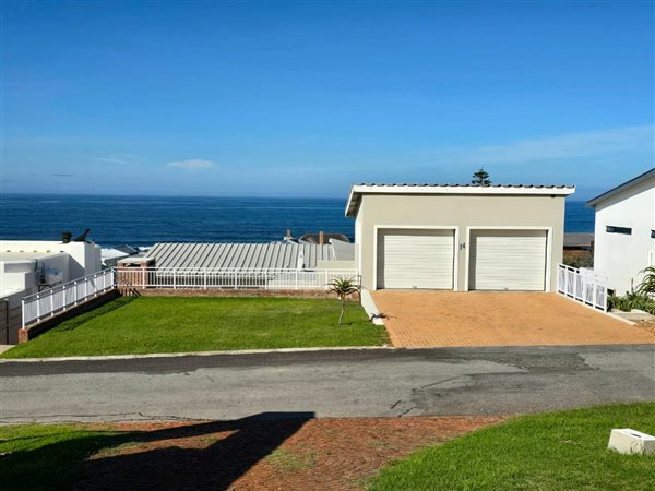 4 Bedroom House 4 Bedroom House