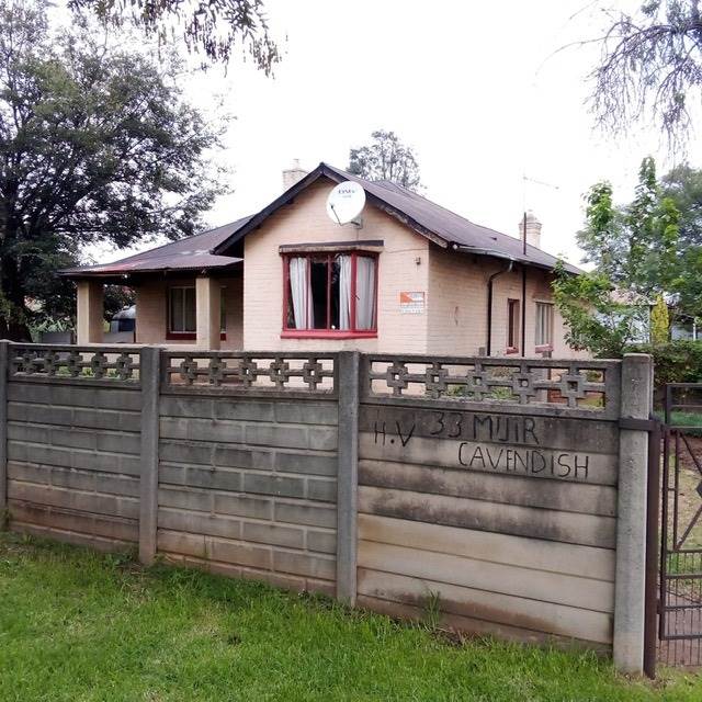 4 Bed House in Brakpan Central photo number 1