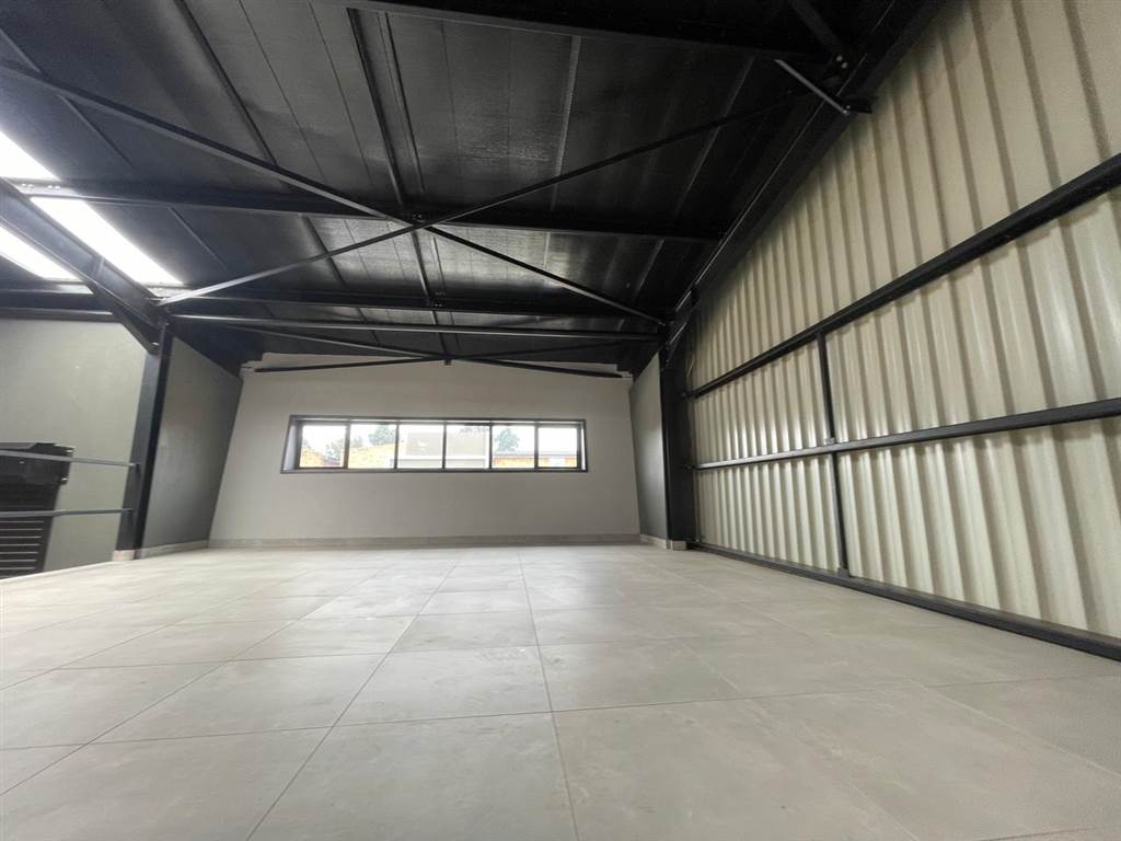 295  m² Commercial space in Westwood photo number 12