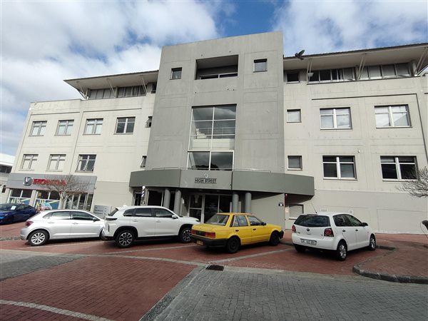 104  m² Commercial space in Tyger Valley