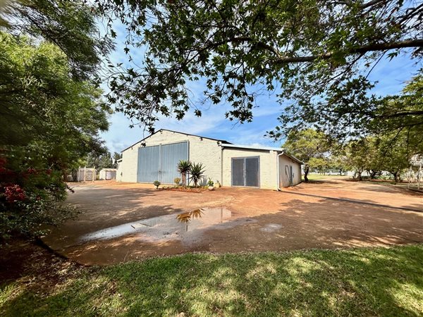 640 m² Commercial space 640 m² Commercial space