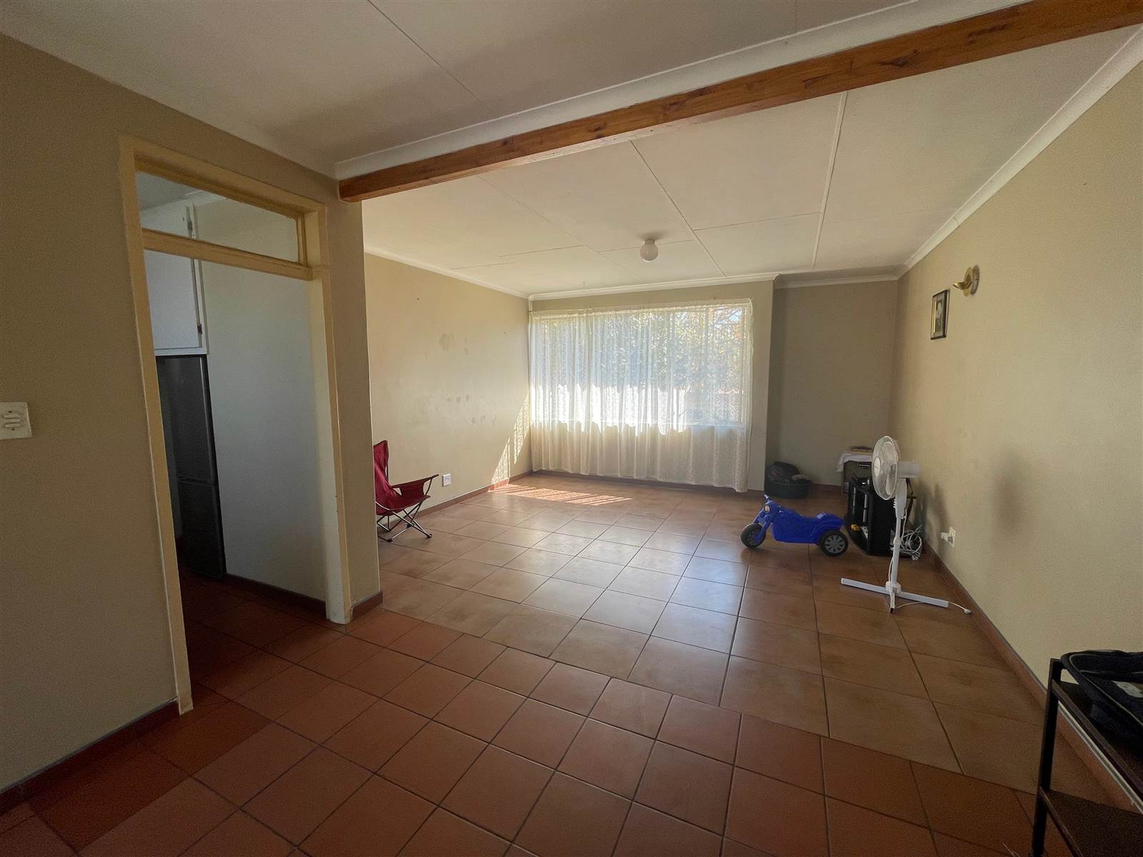 1 Bed Townhouse in Barry Hertzog Park photo number 9
