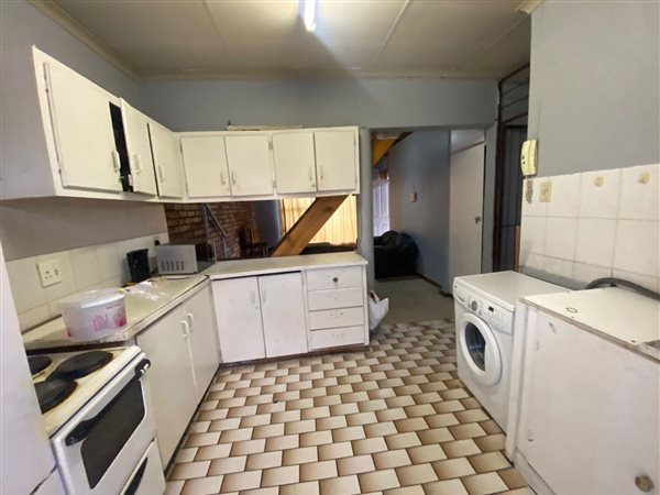 3 Bedroom Townhouse 3 Bedroom Townhouse