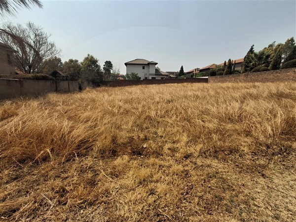 816 m² Land