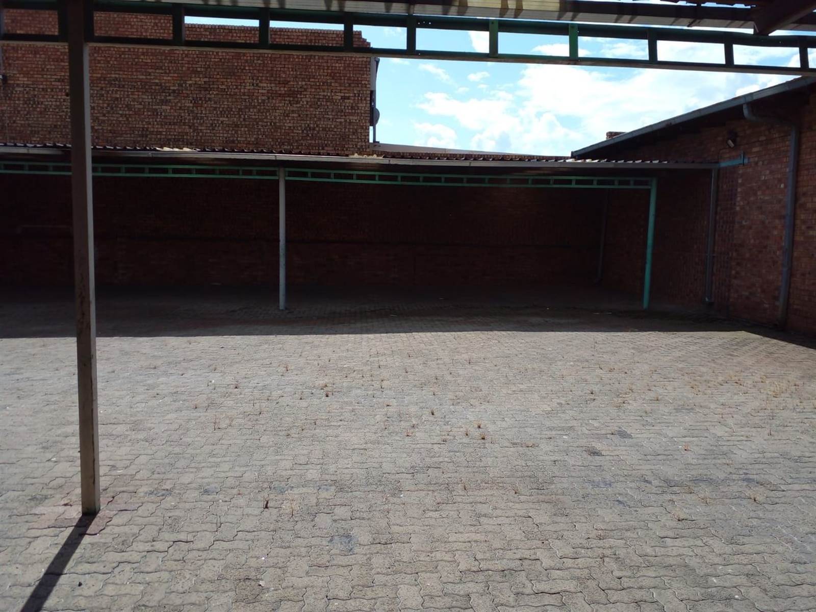 1992  m² Commercial space in Secunda photo number 15