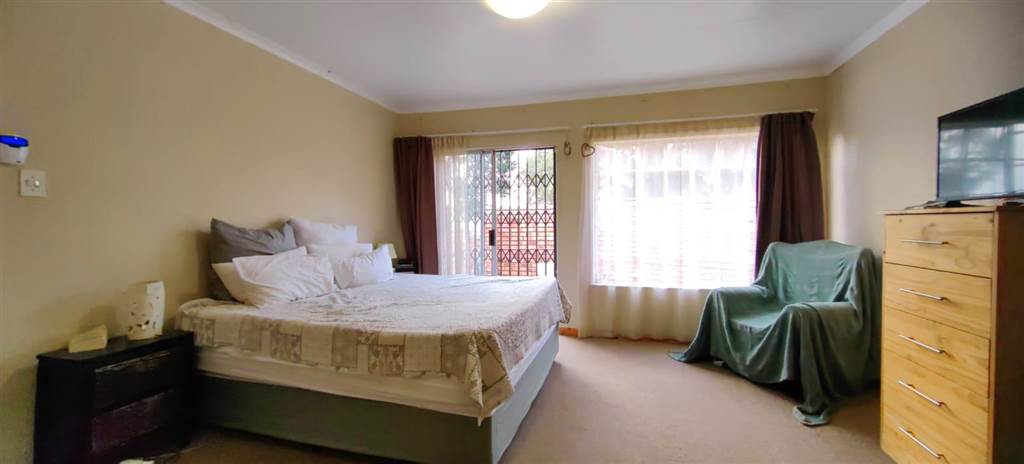 5 Bed House in Trichardt photo number 23