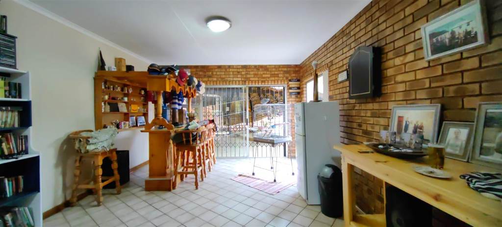 5 Bed House in Trichardt photo number 17